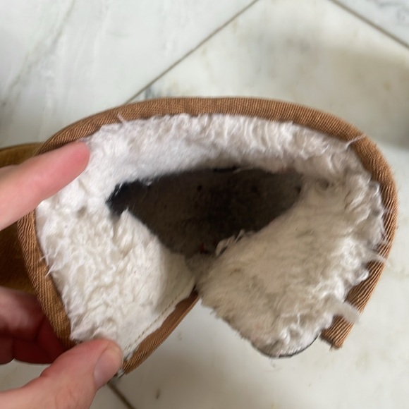 Koolaburra by UGG, little girls sheepskin Sherpa suede ankle boot size VGUC - Picture 8 of 9